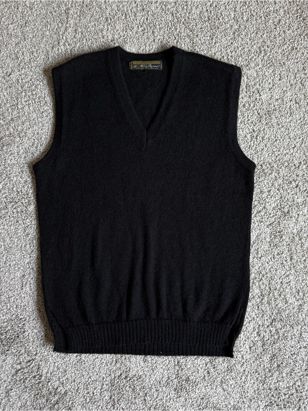 Vintage 90s Mon Repos Black Alpaca Wool Sweater Vest